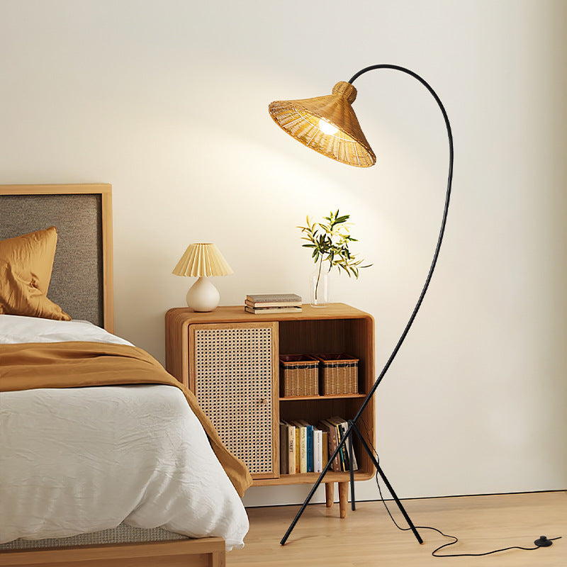 Masha Rattan Floor Lamp Retro Stand Lamp for Living Room