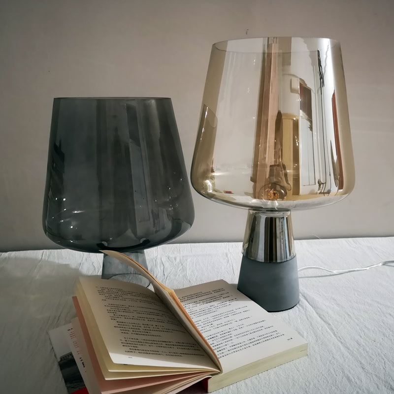 Leimu Glass Table Lamp