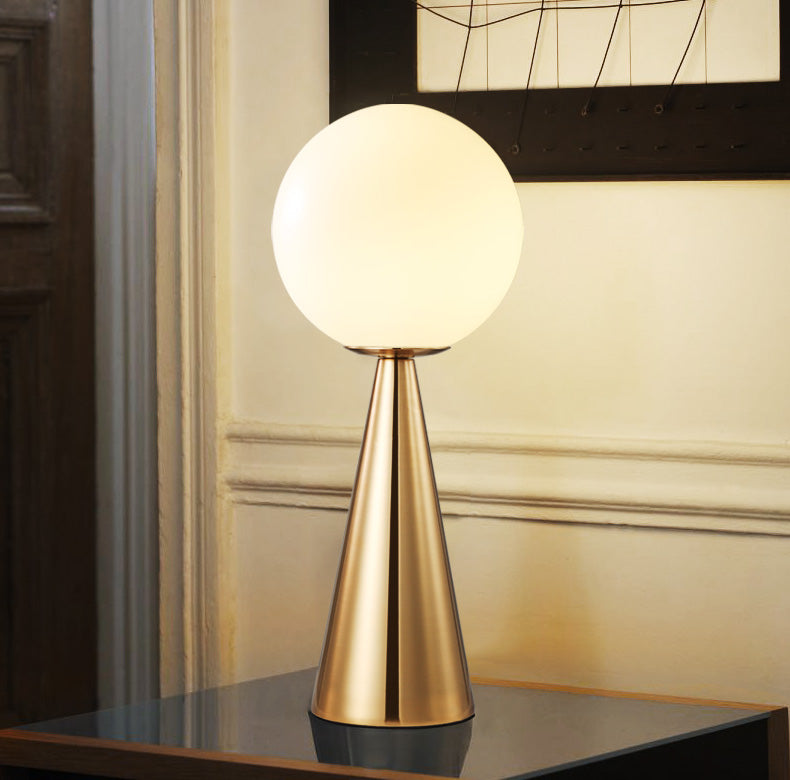 Bilia Glass Bolle Table Lamp